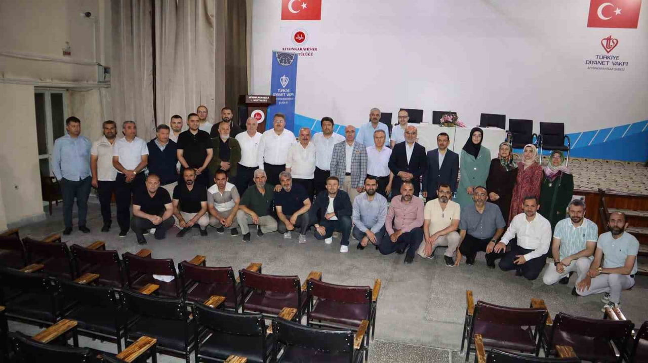 AFYONKARAHİSAR İL MÜFTÜLÜĞÜ TARAFINDAN 2026 YILI CAMİLER VE DİN GÖREVLİLERİ HAFTASI ETKİNLİKLERİ...