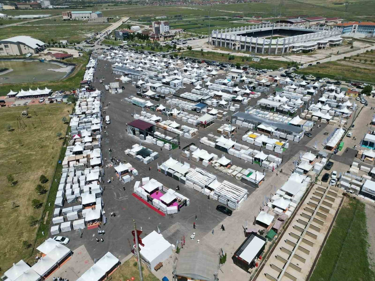 AFYONKARAHİSAR'DA 17-20 HAZİRAN TARİHLERİ ARASINDA BLOK MERMER FUARININ İKİNCİSİ...
