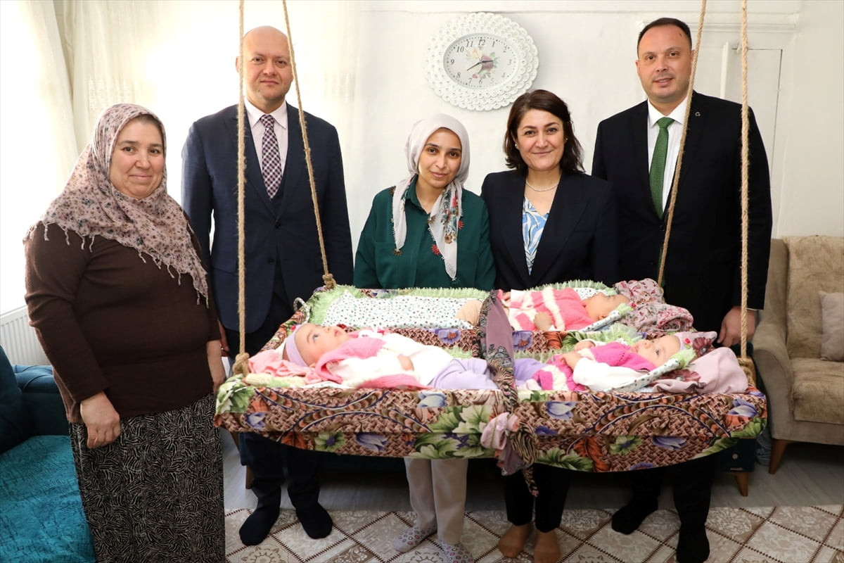 Afyonkarahisar'da doğum oranlarındaki düşüşe dikkat çekmek ve dezavantajlı aileleri desteklemek...