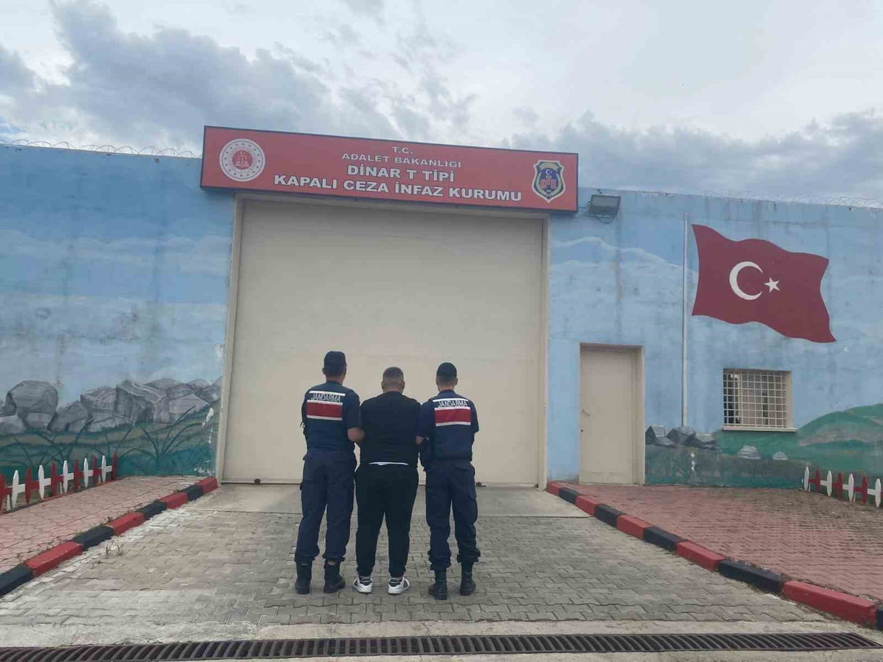 AFYONKARAHİSAR’DA JANDARMA TARAFINDAN SON BİR HAFTA İÇERİSİNDE JANDARMA TARAFINDAN...
