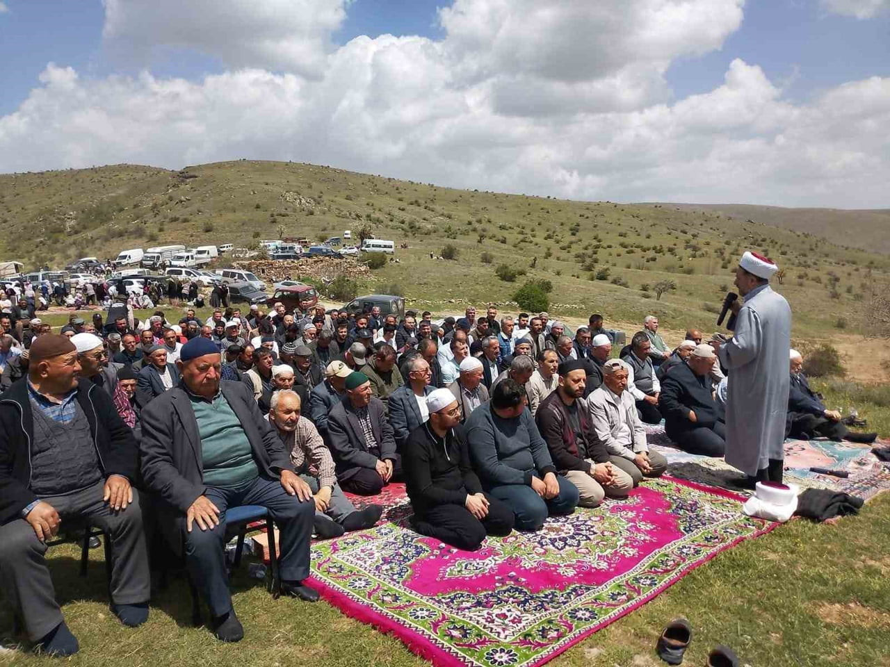 AFYONKARAHİSAR’IN ŞUHUT İLÇESİNE BAĞLI ÇAKIRÖZÜ KÖYÜ MUHTARLIĞI ÖNCÜLÜĞÜNDE DÜZENLENEN ŞÜKÜR VE...