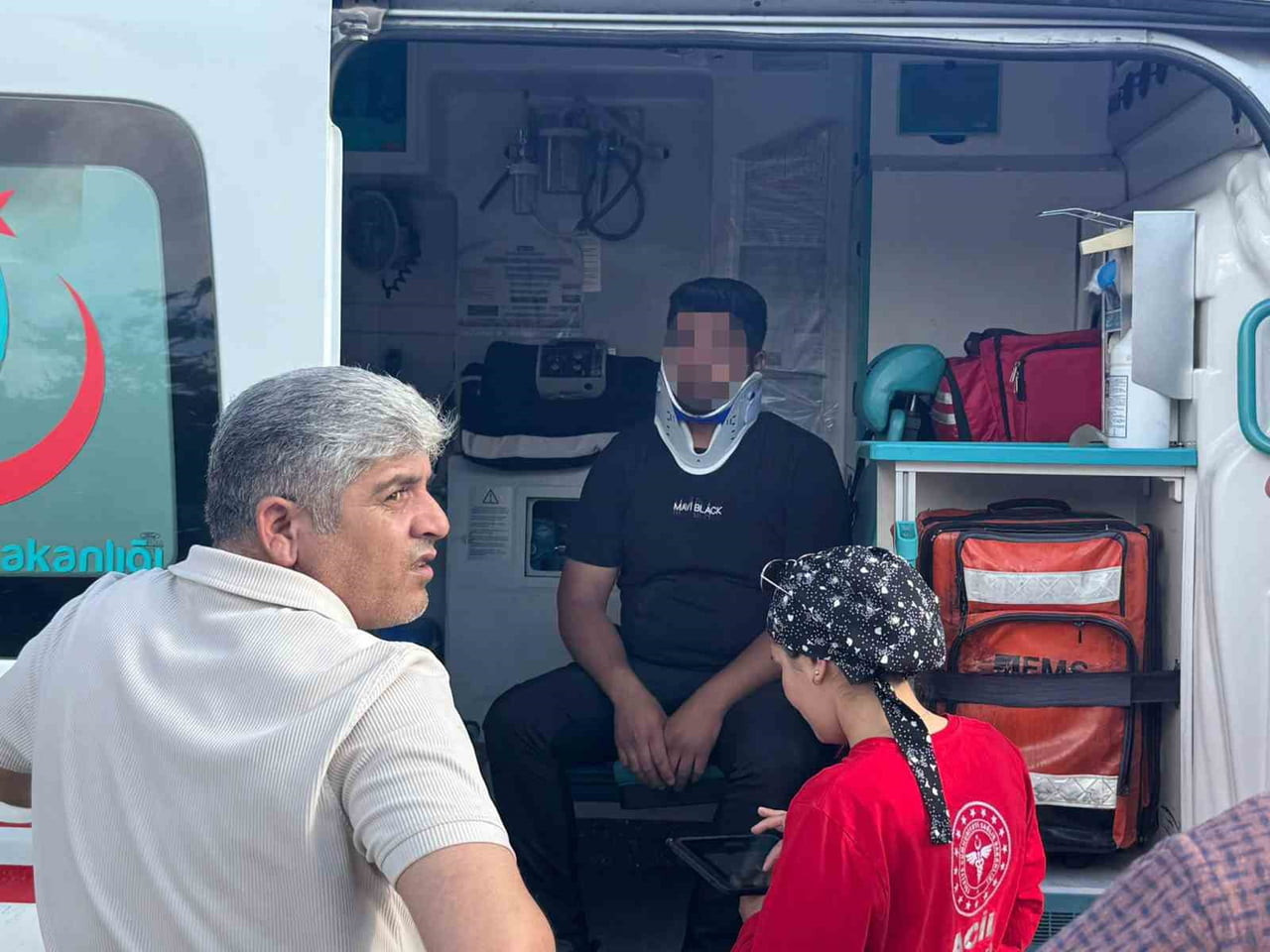 AĞRI’NIN PATNOS İLÇESİNDE MEYDANA GELEN TRAFİK KAZASINDA BİR KİŞİ YARALANIRKEN, KAZAYA NEDEN...