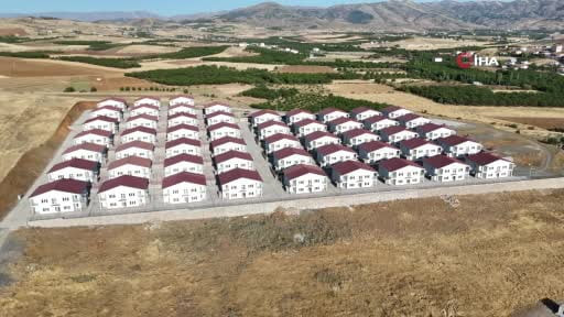 Ahbap Derneği ‘depremzedeye ev' sözünü tutmadı: Malatyalı depremzedeler, toplanan milyonlarca...