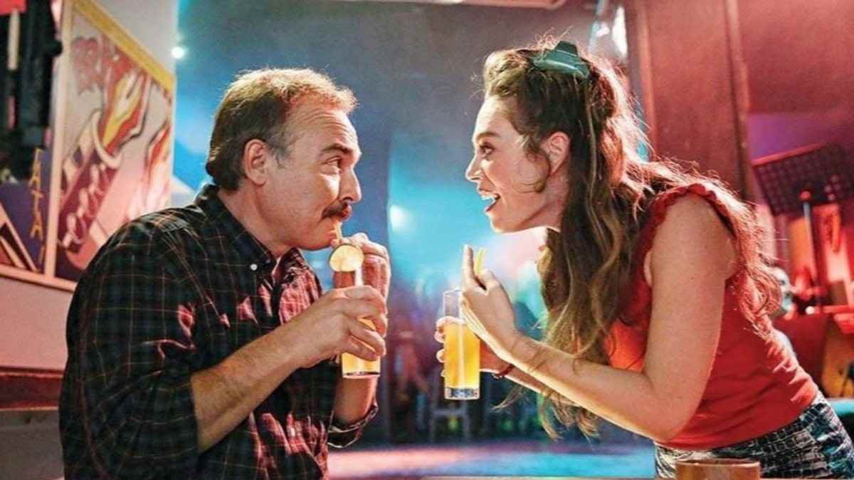 Aile Arasında film konusu ve oyuncuları