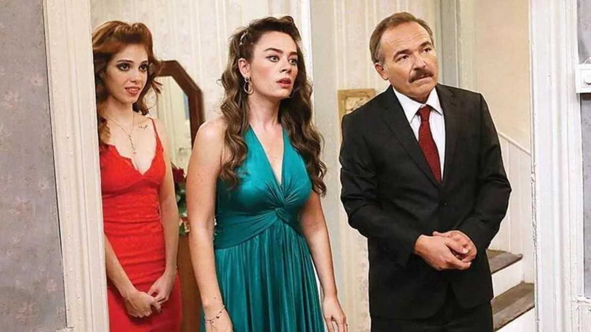 Aile Arasında film konusu ve oyuncuları