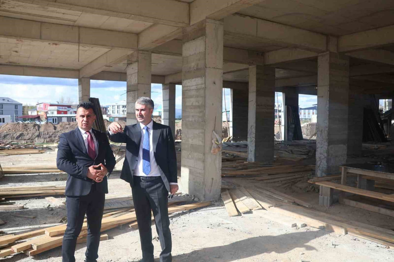 AİLE VE SOSYAL HİZMETLER BAKAN YARDIMCISI ZAFER TARIKDAROĞLU, AZİZİYE İLÇESİ ZİYARETLERİ...