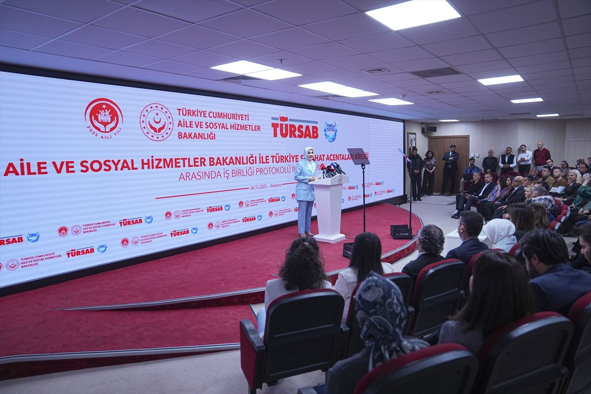 Aile ve Sosyal Hizmetler Bakanı Mahinur Özdemir Göktaş, Aile ve Sosyal Hizmetler Bakanlığı ile...