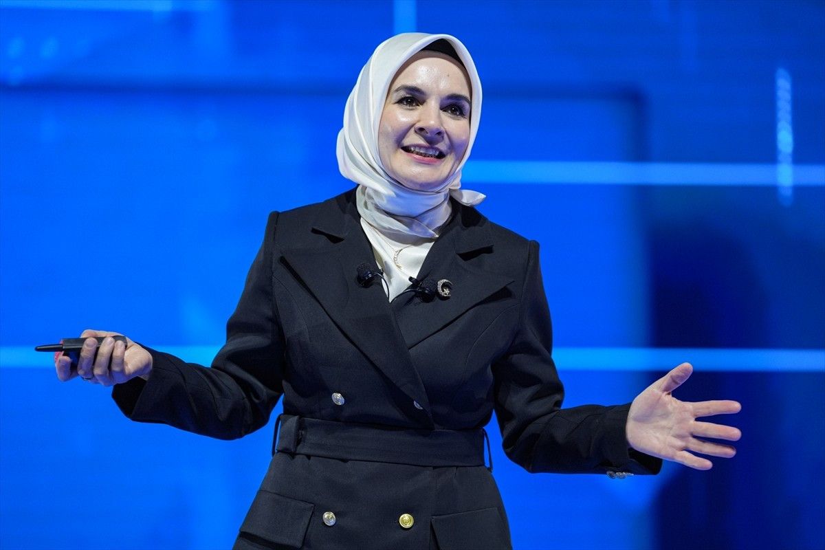 Aile ve Sosyal Hizmetler Bakanı Mahinur Özdemir Göktaş, İstanbul Kongre Merkezi'nde...