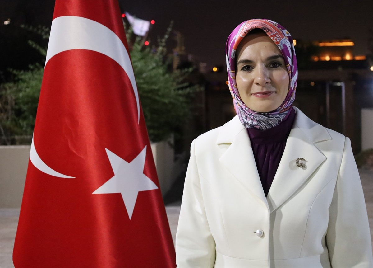 Aile ve Sosyal Hizmetler Bakanı Mahinur Özdemir Göktaş, Katar'da düzenlenen 2. Dünya Sosyal...