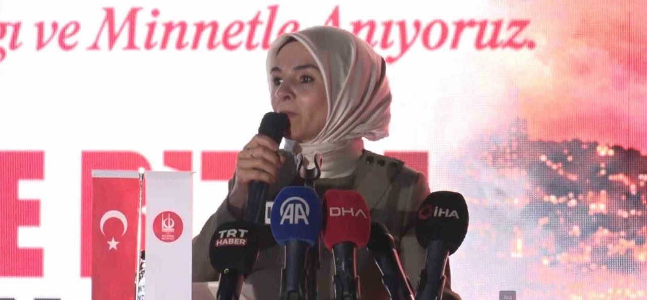 AİLE VE SOSYAL HİZMETLER BAKANI MAHİNUR ÖZDEMİR GÖKTAŞ'IN KONUŞMASI