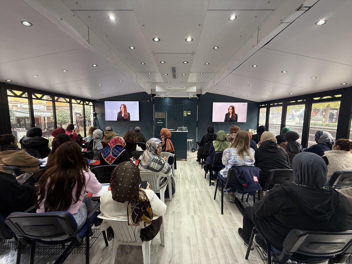 Aile ve Sosyal Hizmetler Bakanlığı ile Türkiye Halk Bankası işbirliğinde hayata geçirilen...