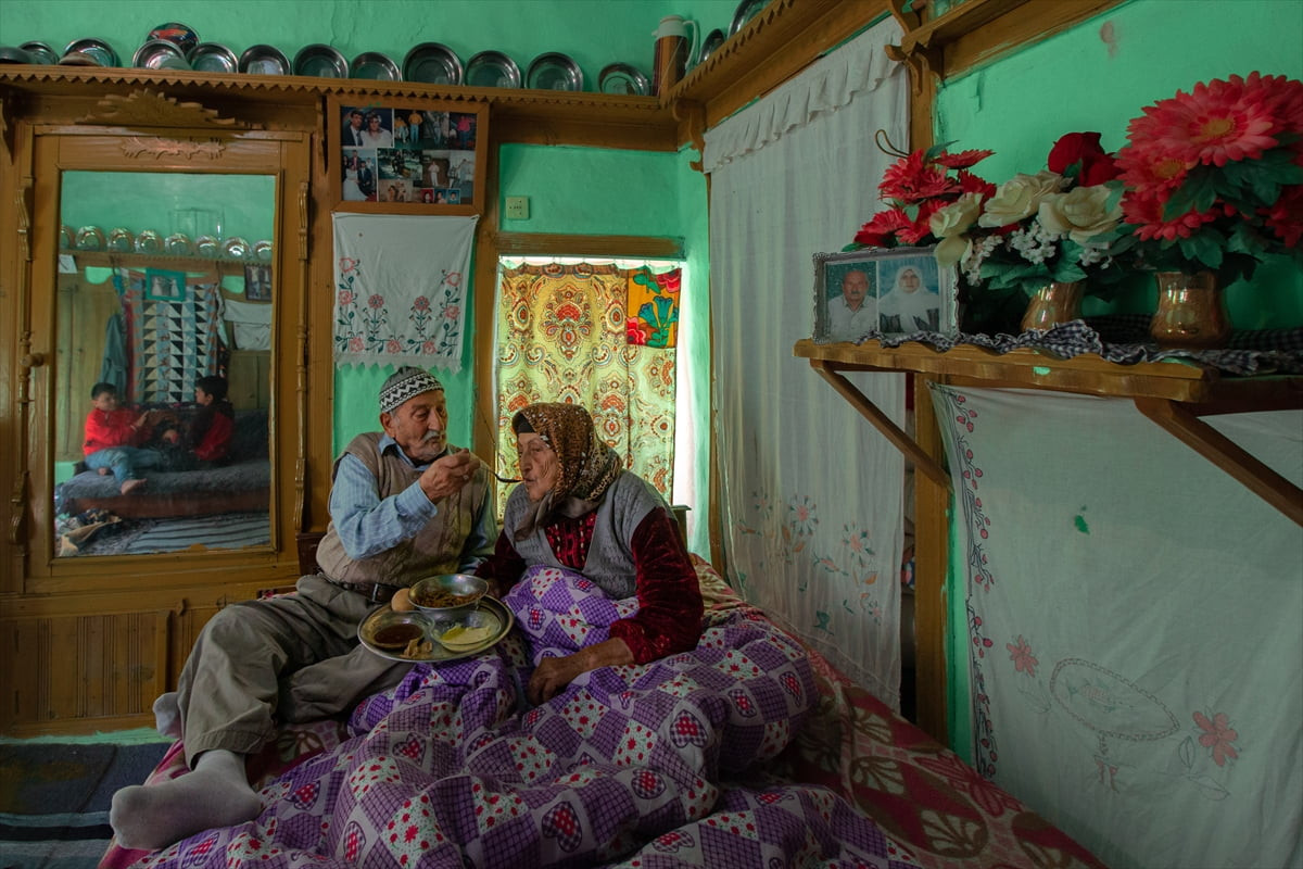 Aile ve Sosyal Hizmetler Bakanlığı tarafından Anadolu Ajansı (AA) işbirliğinde toplumda ailenin...