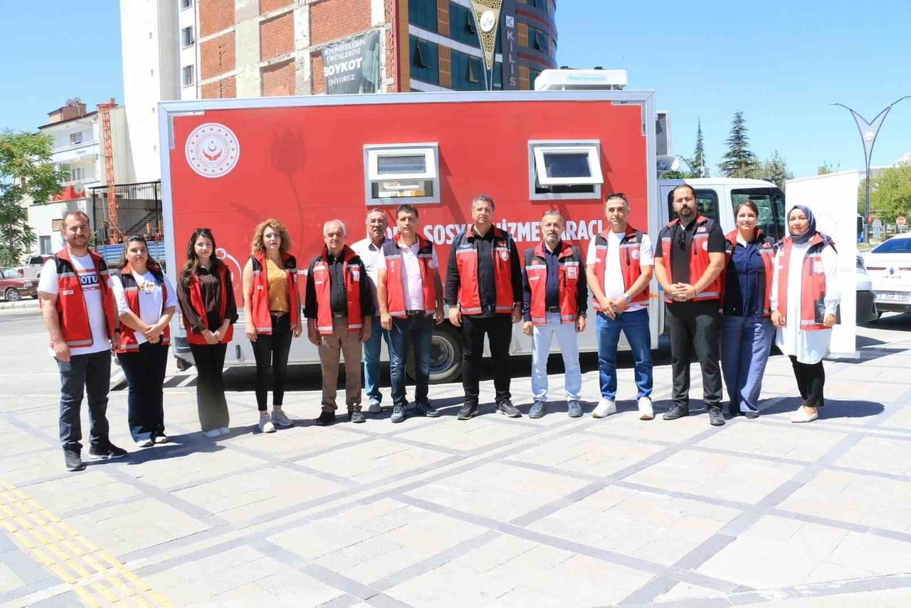 AİLE VE SOSYAL HİZMETLER BAKANLIĞI TARAFINDAN VATANDAŞLARIN SOSYAL HİZMETLERİNİ KOLAYLAŞTIRMAK...