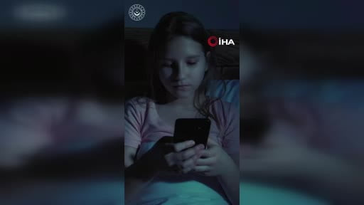 Aile ve Sosyal Hizmetler Bakanlığından "Dijital Anafor-Ekran Bağımsızlığı Zirvesi"...