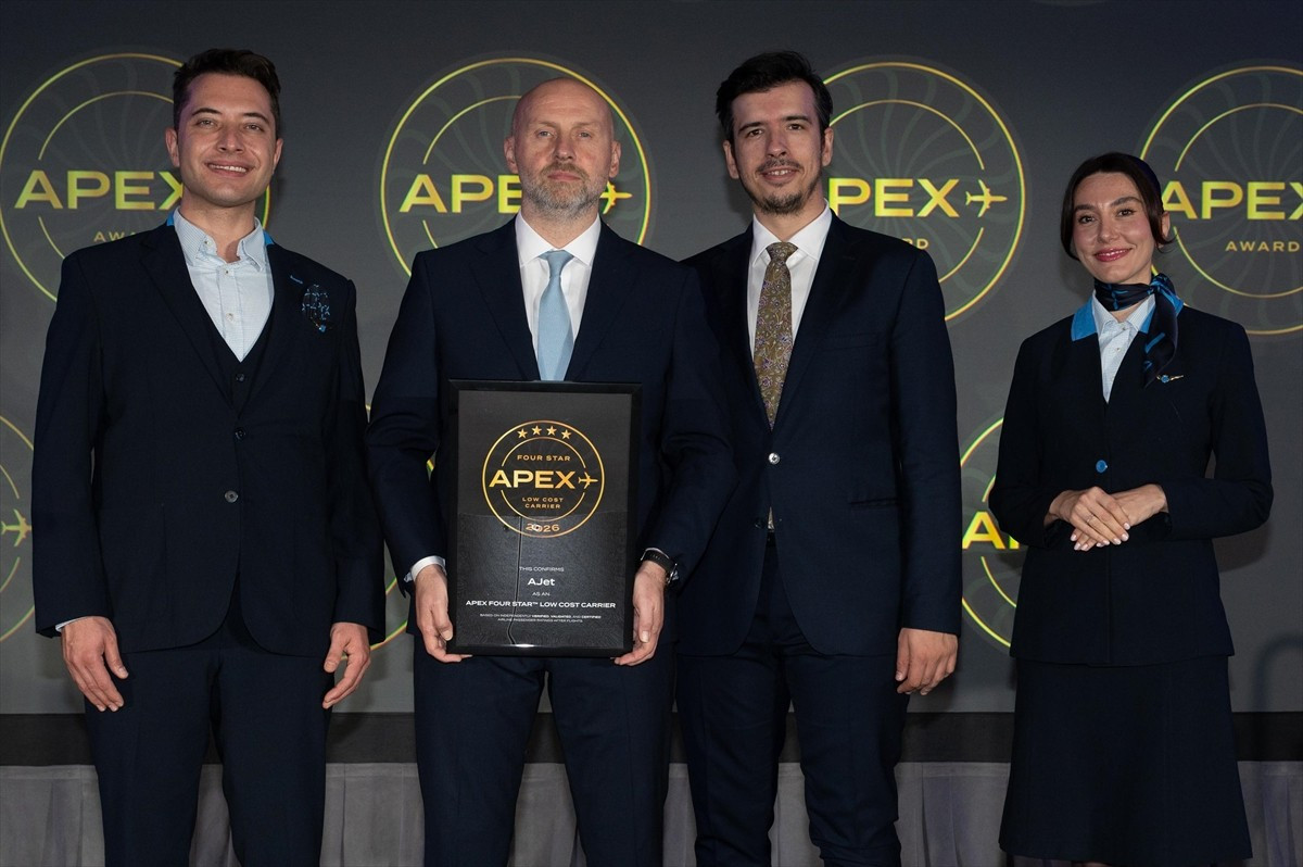 AJet, Havayolu Yolcu Deneyimi Derneği (APEX) tarafından ikinci kez "Dört Yıldızlı Düşük Maliyetli...