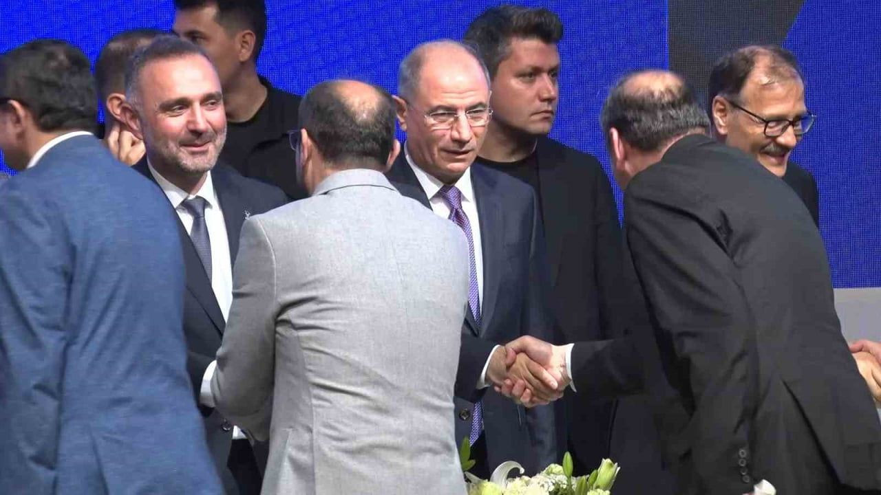 AK Parti Bursa Bayramlaşma Programında Birlik Mesajları