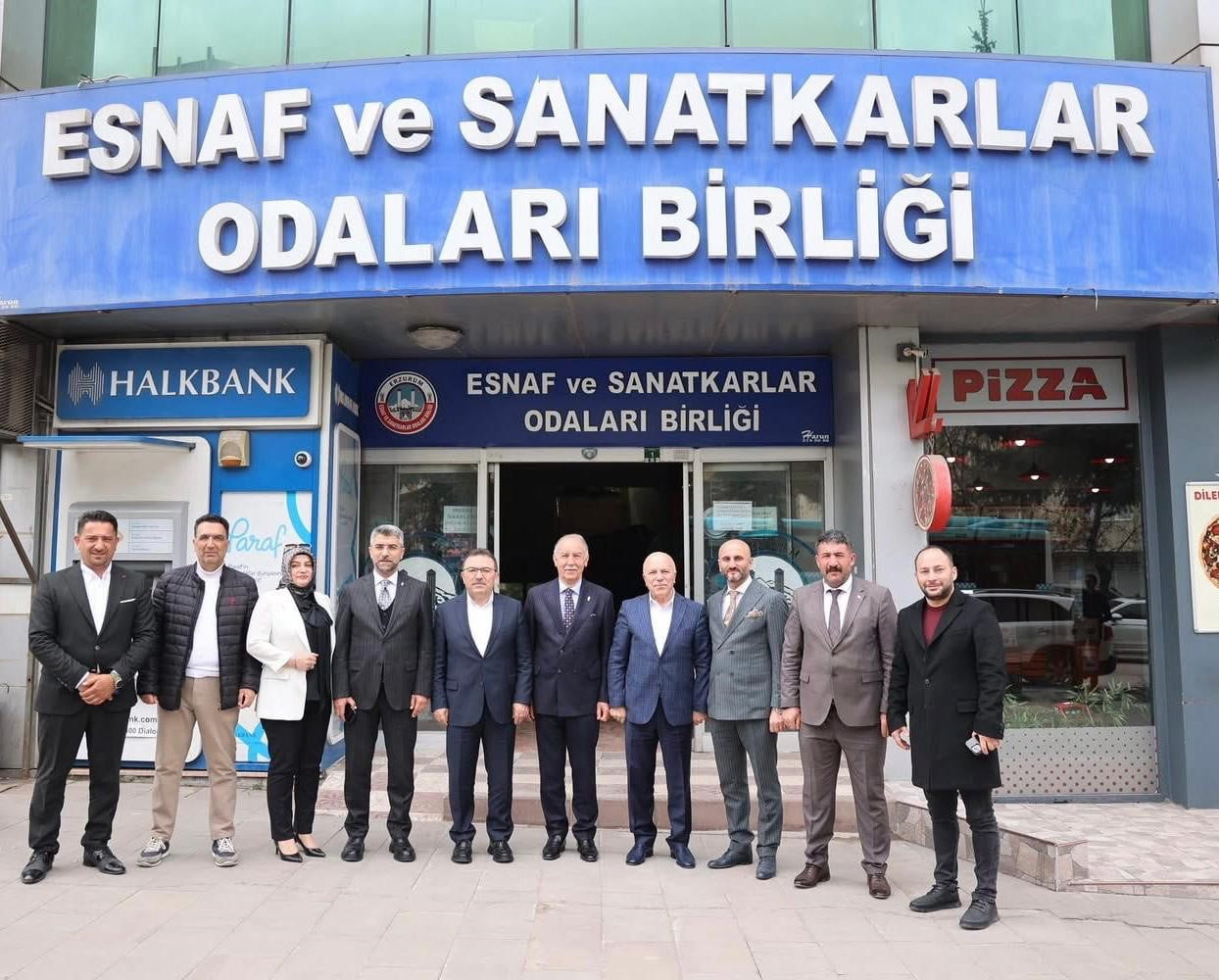 AK PARTİ ERZURUM MİLLETVEKİLİ SELAMİ ALTINOK, BERABERİNDE ERZURUM BÜYÜKŞEHİR BELEDİYE BAŞKANI...