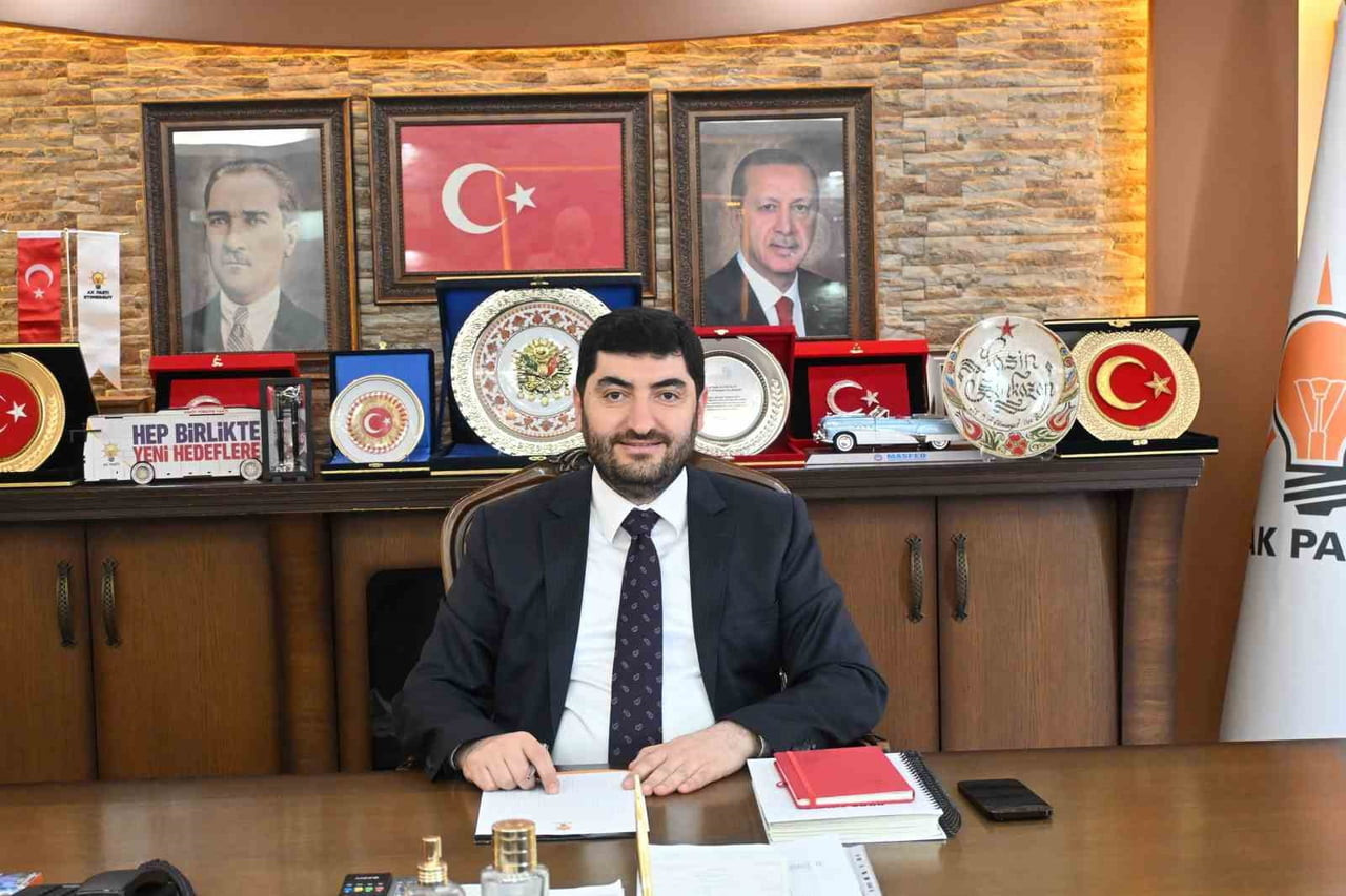 AK PARTİ ETİMESGUT İLÇE BAŞKANI YASİN ŞANKAZAN, "ETİMESGUT BELEDİYESİ’NE YÖNELİK YÜRÜTÜLEN...