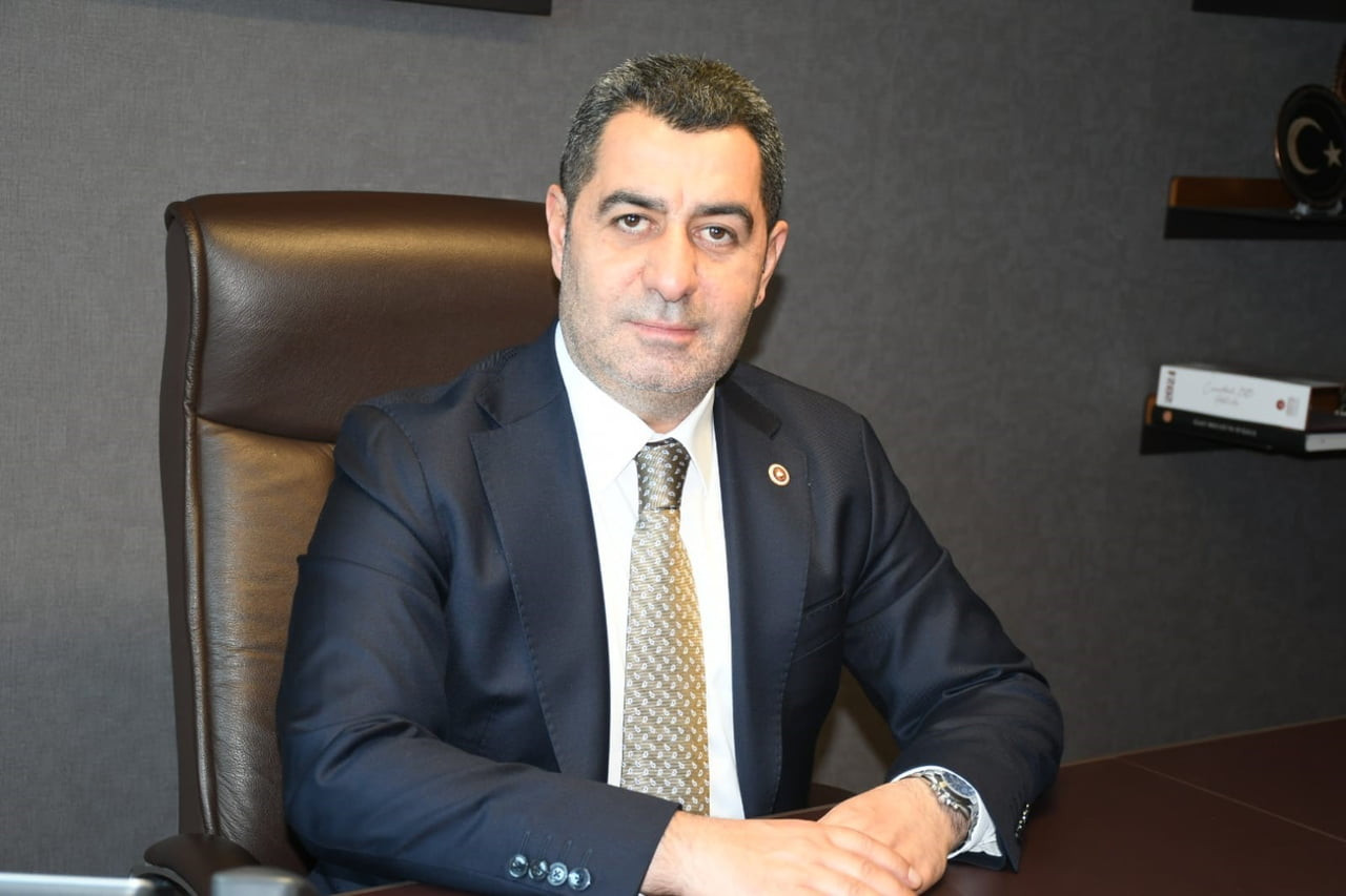 AK PARTİ GAZİANTEP MİLLETVEKİLİ BÜNYAMİN BOZGEYİK, KURBAN BAYRAMI DOLAYISIYLA YAYIMLADIĞI MESAJDA;...