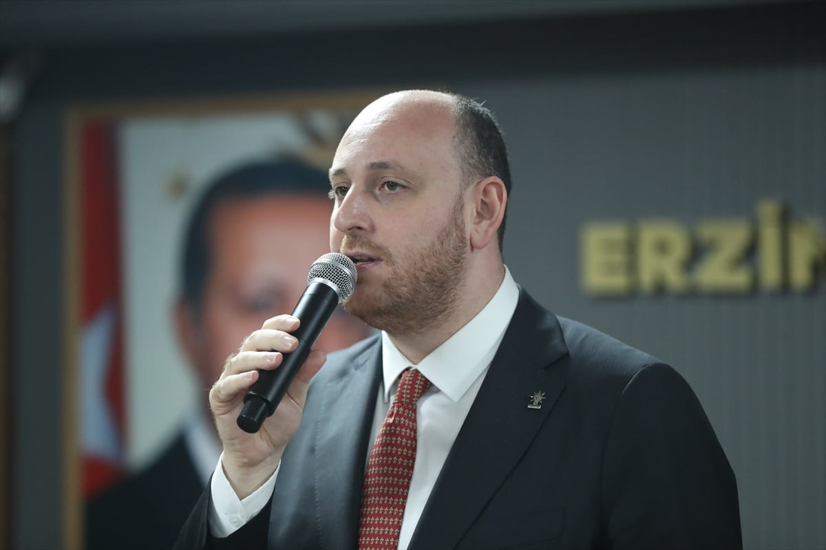 AK Parti Genel Başkan Yardımcısı Ahmet Büyükgümüş, AK Parti Erzincan İl Başkanlığı tarafından...