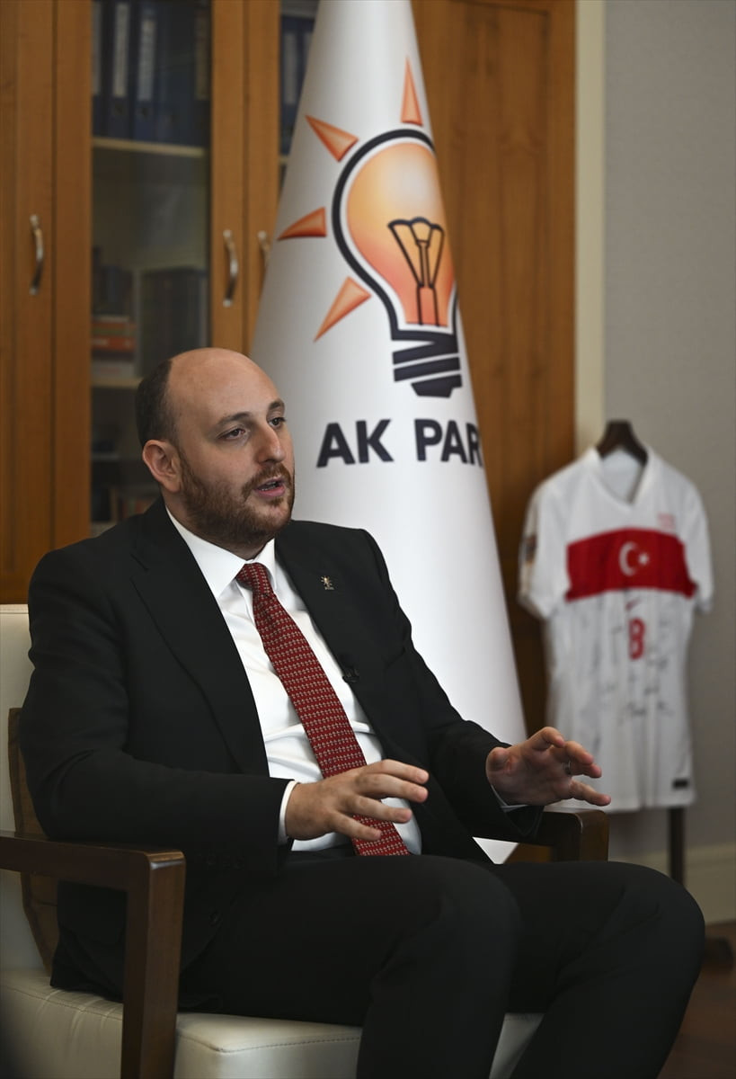 AK Parti Genel Başkan Yardımcısı Ahmet Büyükgümüş, partisinin 11 milyon 543 bini aşkın üyesinin...