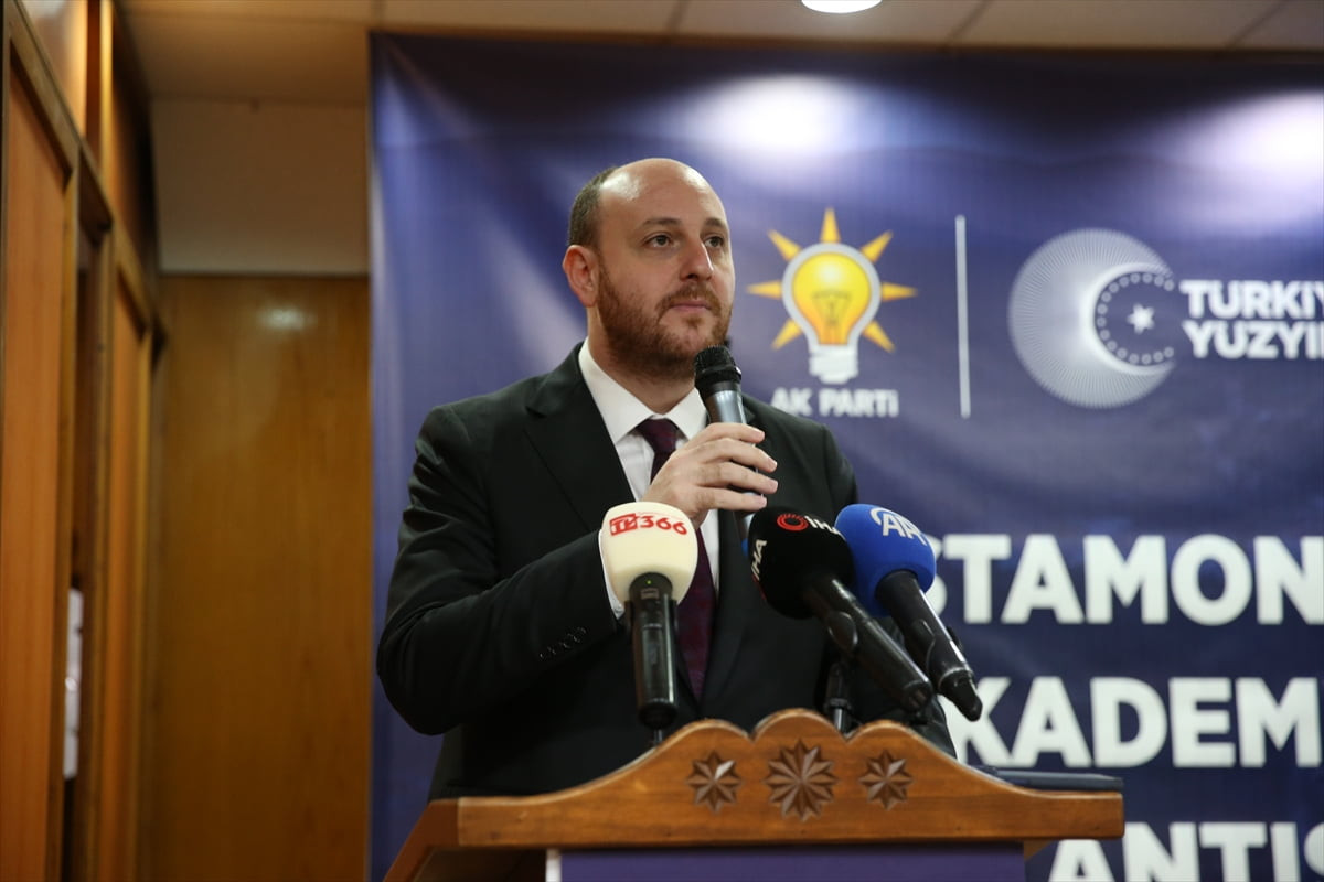 AK Parti Genel Başkan Yardımcısı Ahmet Büyükgümüş, Şerife Bacı Öğretmenevi'nde gerçekleştirilen 3...