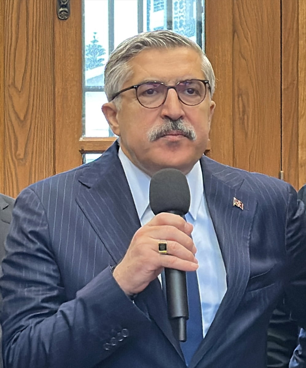 AK Parti Genel Başkan Yardımcısı Hüseyin Yayman, Hatay ziyareti kapsamında İskenderun...