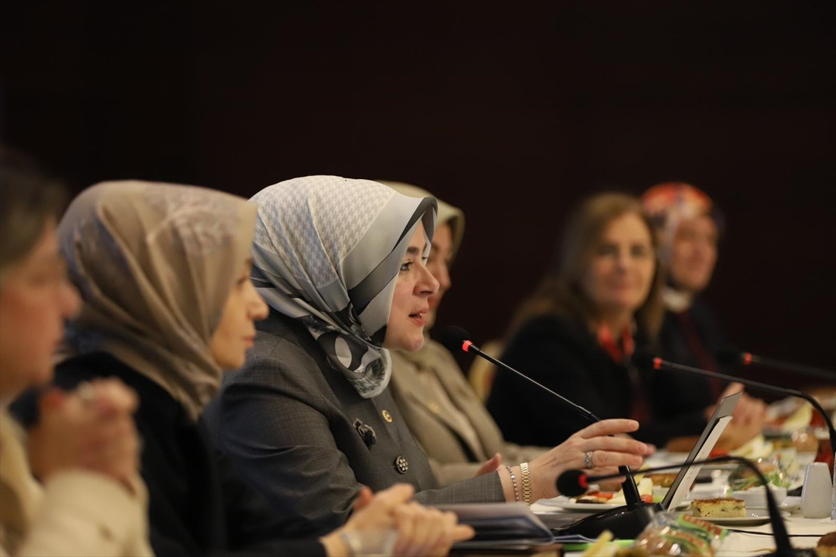 AK Parti Genel Merkez Kadın Kolları Başkanı Tuğba Işık Ercan, çeşitli alanlarda faaliyet gösteren...