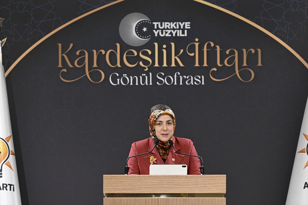 AK Parti Genel Merkez Kadın Kolları Başkanlığı Sivil Toplum ve Halkla İlişkiler Birimi tarafından...