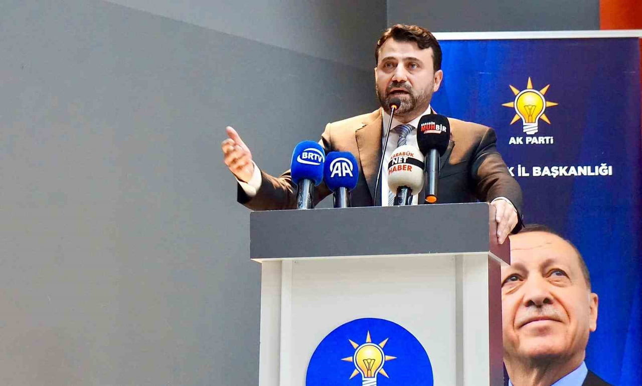 AK PARTİ GENEL SEKRETER YARDIMCISI VE KARABÜK MİLLETVEKİLİ CEM ŞAHİN, AK PARTİ TEŞKİLATLARININ...