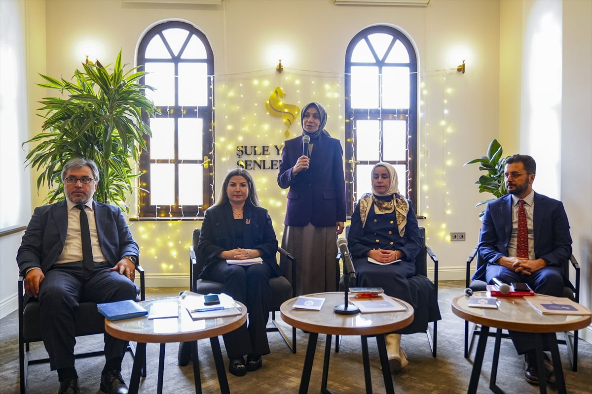 AK Parti Grup Başkanvekili ve Şule Yüksel Şenler Vakfı Mütevelli Heyeti Başkanı Leyla Şahin Usta...