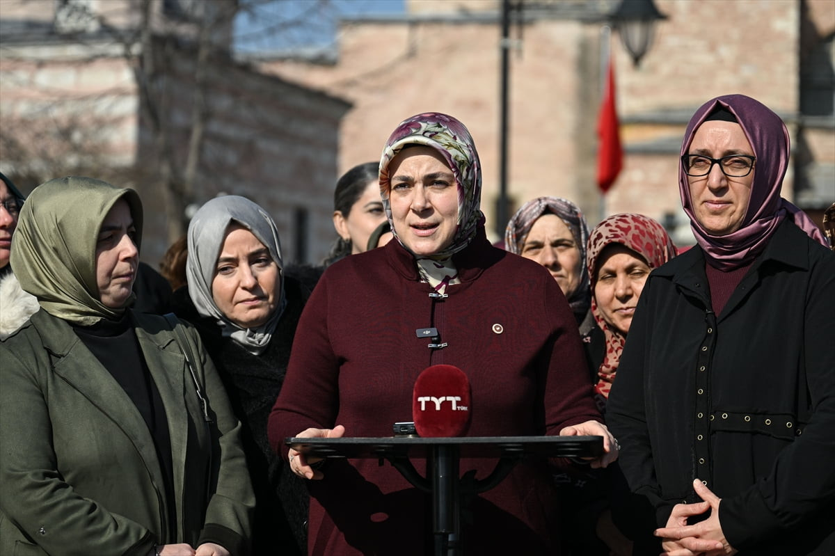 AK Parti Kadın Kolları Başkanlığı tarafından ramazan ayında 81 ilde okunan 300 bini aşkın hatm-i...