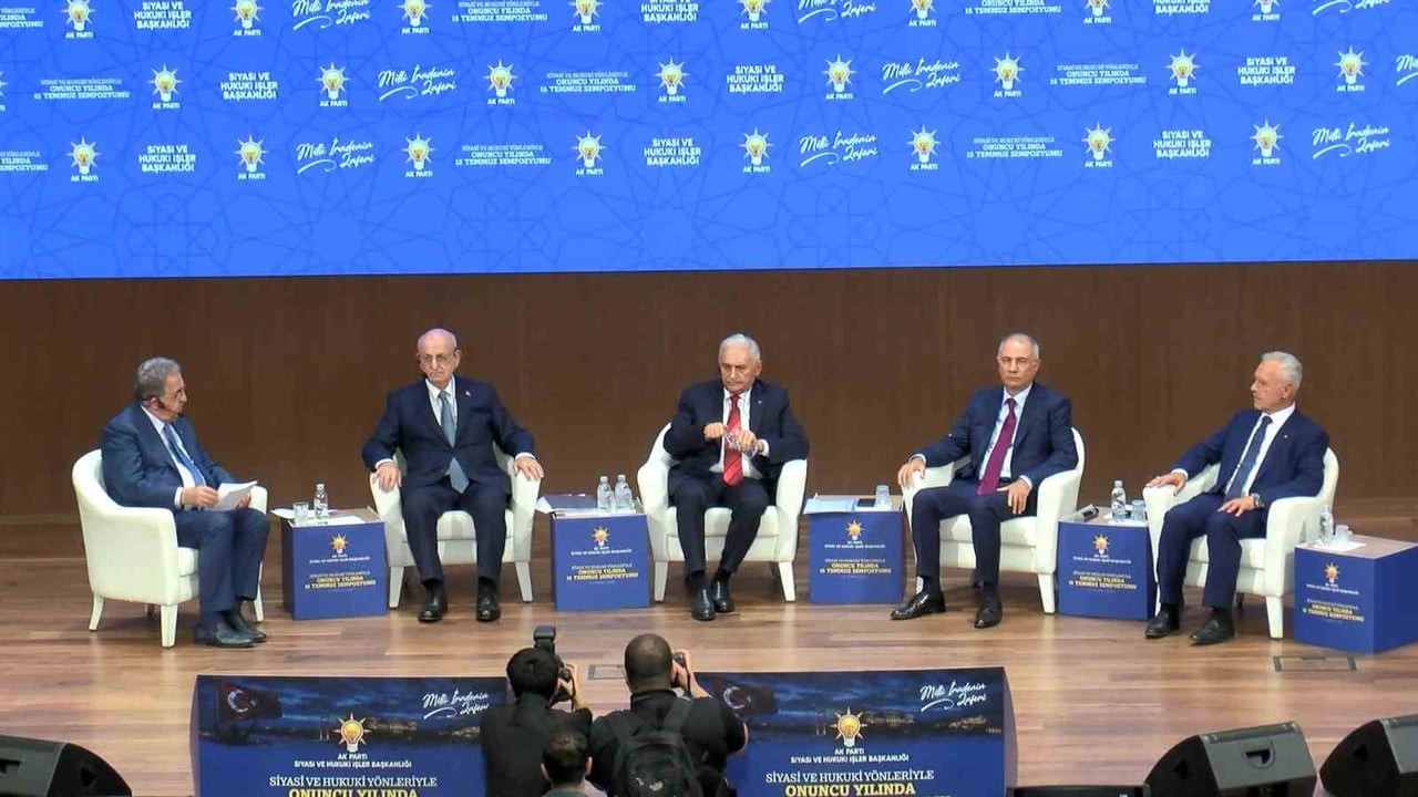 AK PARTİ SİYASİ VE HUKUKİ İŞLER BAŞKANLIĞI TARAFINDAN DÜZENLENEN ‘ONUNCU YILINDA 15 TEMMUZ...