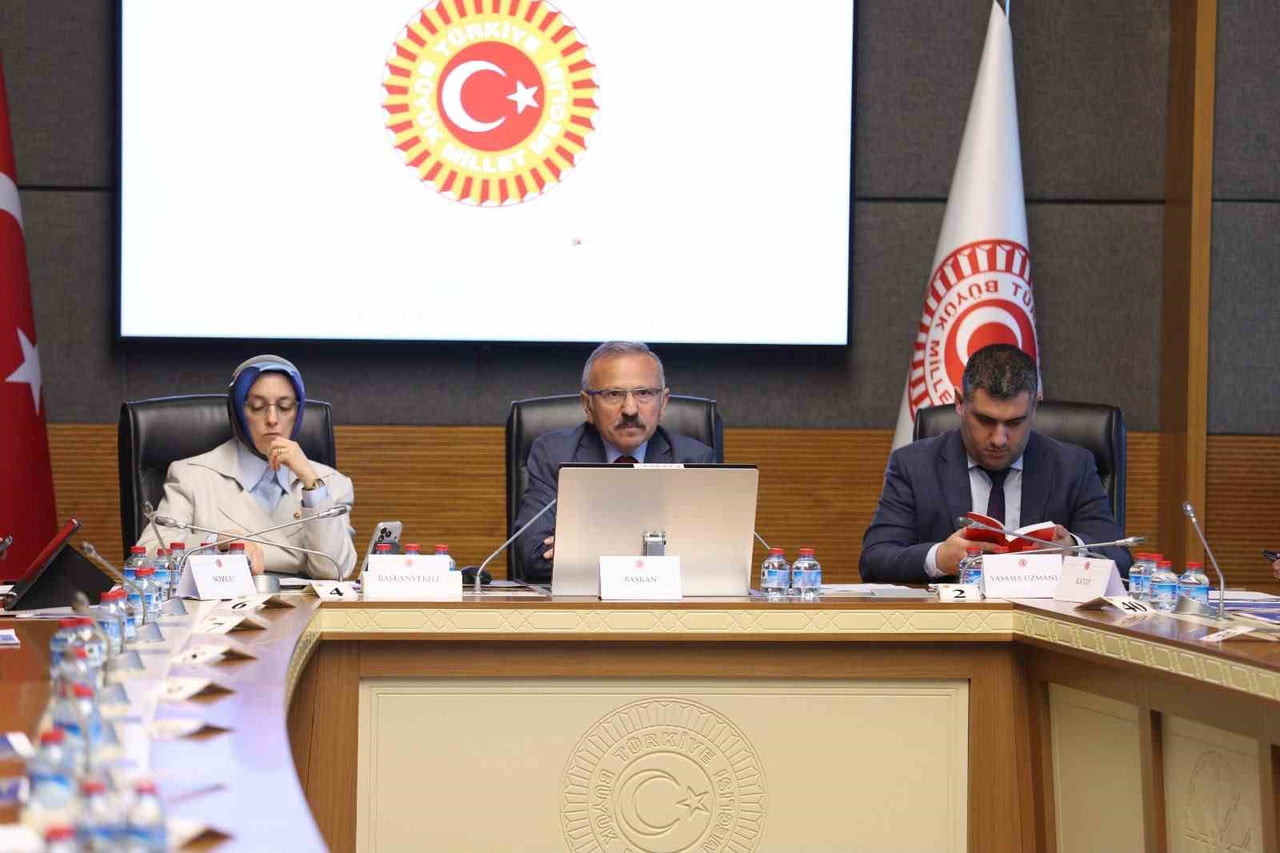 AK PARTİ TOKAT MİLLETVEKİLİ VE TBMM MECLİS ARAŞTIRMASI KOMİSYONU BAŞKANI YUSUF BEYAZIT VE...