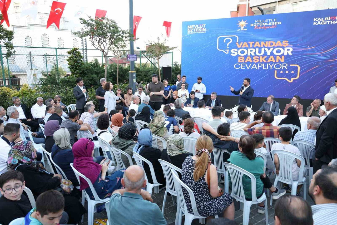 AK PARTİ YEREL YÖNETİMLER BAŞKANLIĞI TARAFINDAN İL GENELİNDE SÜRDÜRÜLEN "VATANDAŞ SORUYOR, BAŞKAN...