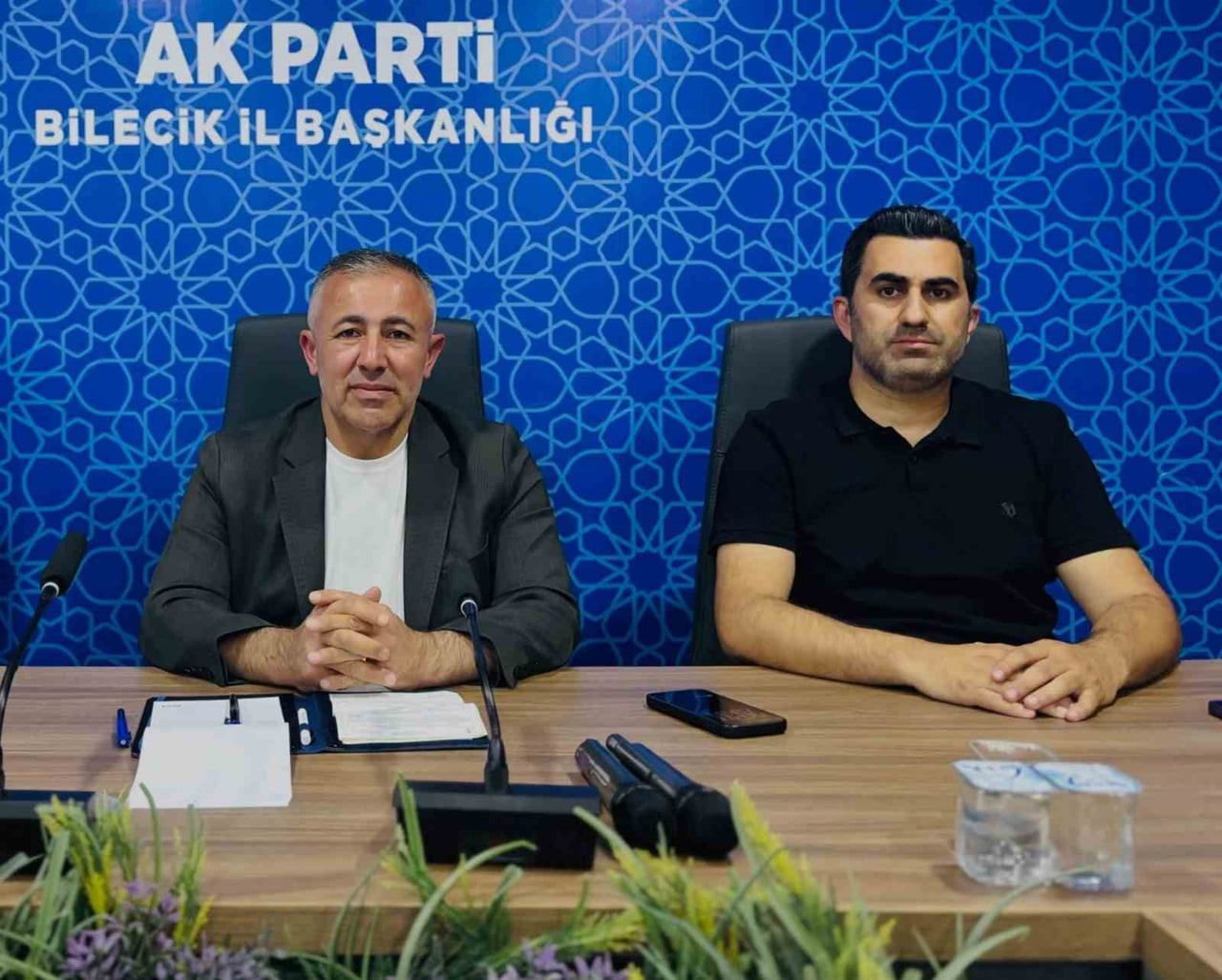 AK PARTİ'DEN TEŞKİLAT ÇALIŞMALARI DEĞERLENDİRİLDİ