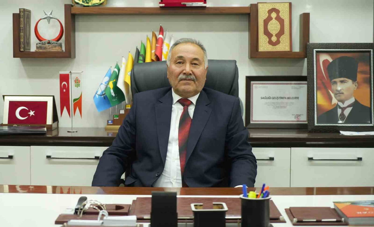 AK PARTİLİ GÜRSEL DEMİREL BELEDİYE BAŞKANVEKİLİ SEÇİLDİ