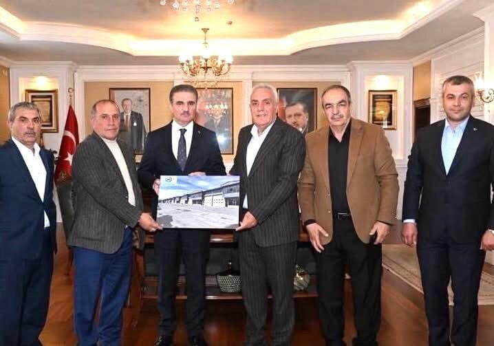 AKDAĞ SANAYİ YAPI KOOPERATİFİ YÖNETİM KURULU BAŞKANI SALİH DİKEL VE KOOPERATİF YÖNETİM KURULU...