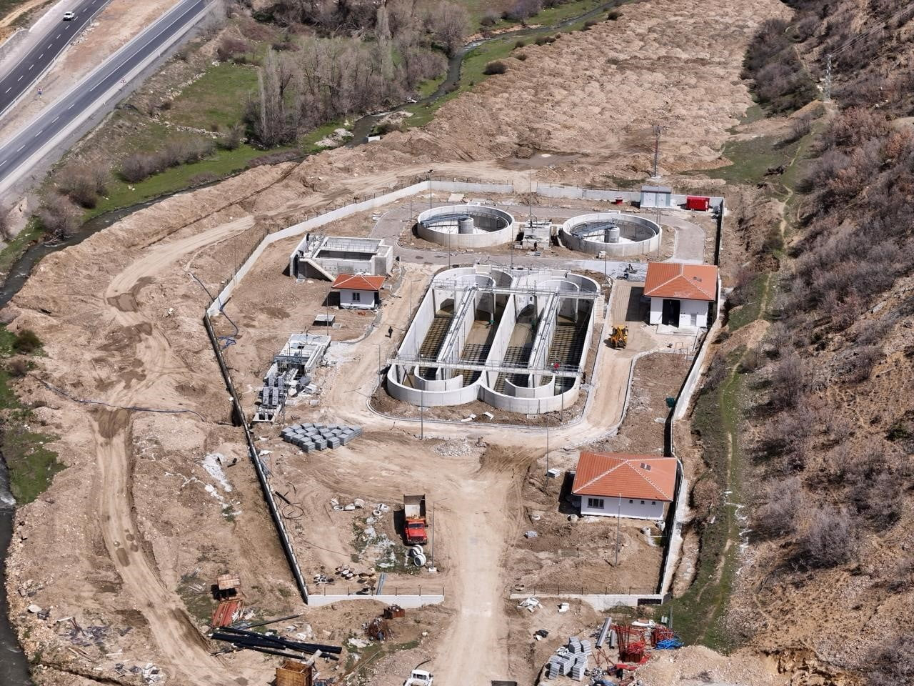 AKDAĞMADENİ BELEDİYESİ DOĞAYA SAYGILI, SÜRDÜRÜLEBİLİR VE YAŞANABİLİR BİR İLÇE HEDEFİYLE...