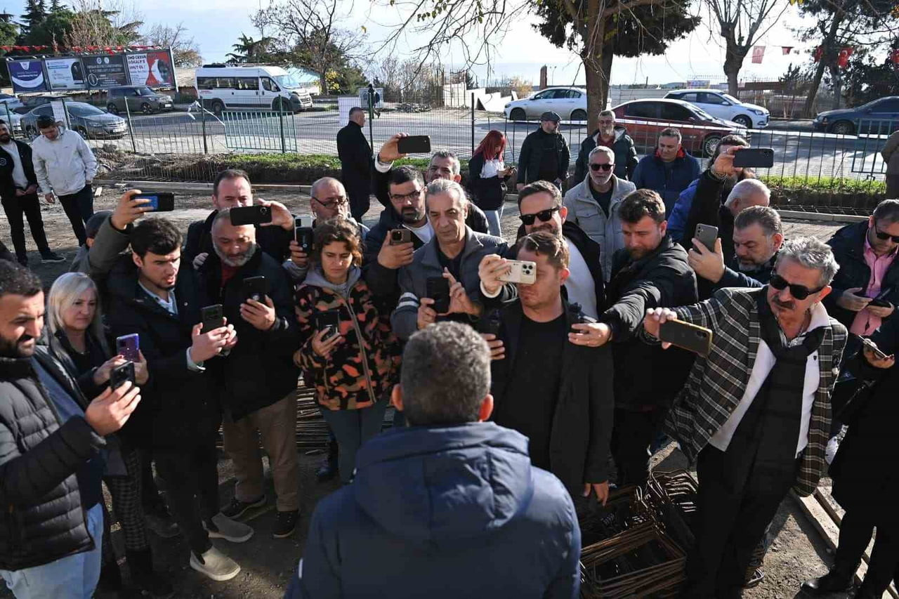 AKILLI TELEFONLARIN SUNDUĞU KAMERA ÖZELLİKLERİ, BASIN MENSUPLARININ PROFESYONEL KAMERA VE FOTOĞRAF...