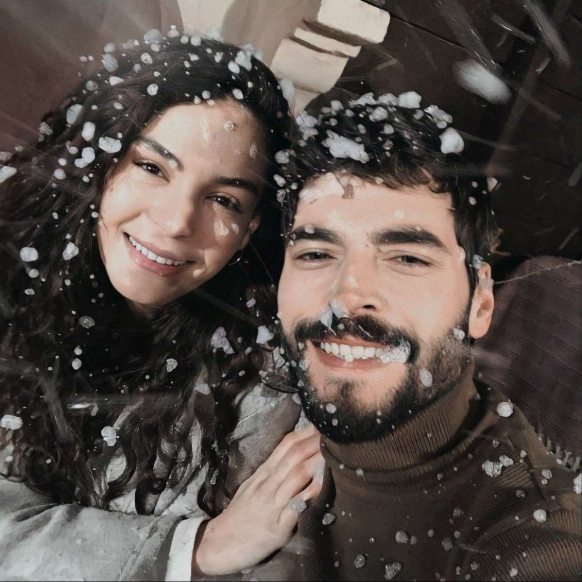 akın akınözü ve ebru şahin küs mü
