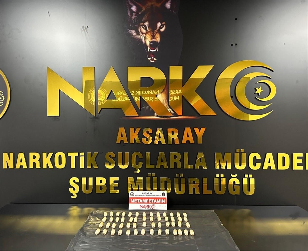 Aksaray'da düzenlenen uyuşturucu operasyonunda gözaltına alınan 15 zanlı tutuklandı. Operasyonda...