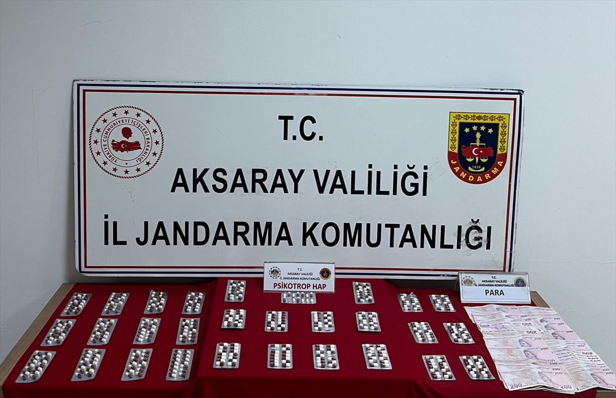 Aksaray'da uyuşturucu operasyonunda gözaltına alınan 5 zanlı tutuklandı. Düzenlenen operasyonda...