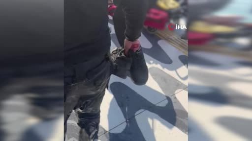 Akülü tekerlekli sandalyesiyle denize düşen kişi kurtarılamadı