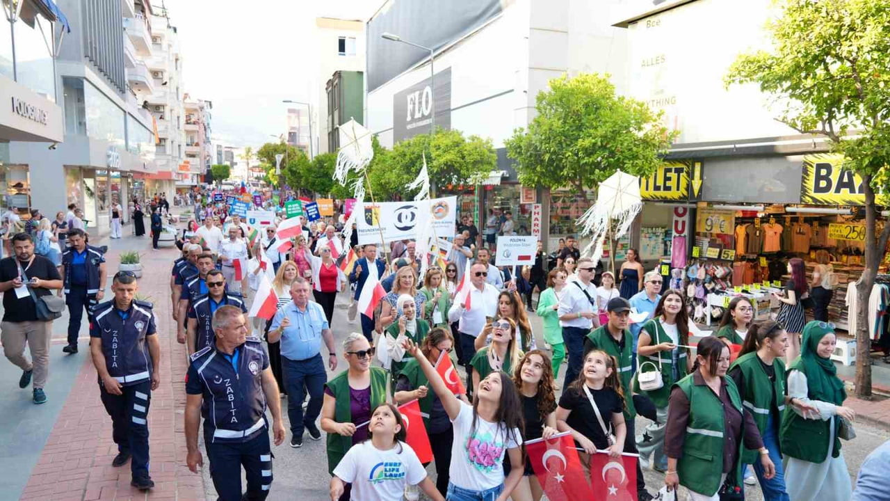 ALANYA BELEDİYESİ TARAFINDAN BU YIL 24. KEZ DÜZENLENEN ALANYA ULUSLARARASI KÜLTÜR SANAT VE TURİZM...