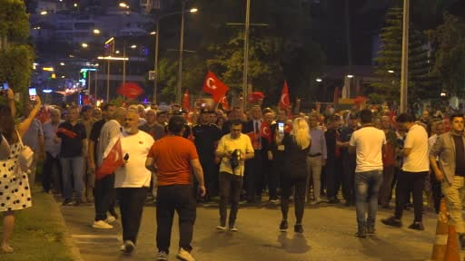 Alanya'da 15 Temmuz'un 10'uncu yılında binler tek yürek oldu