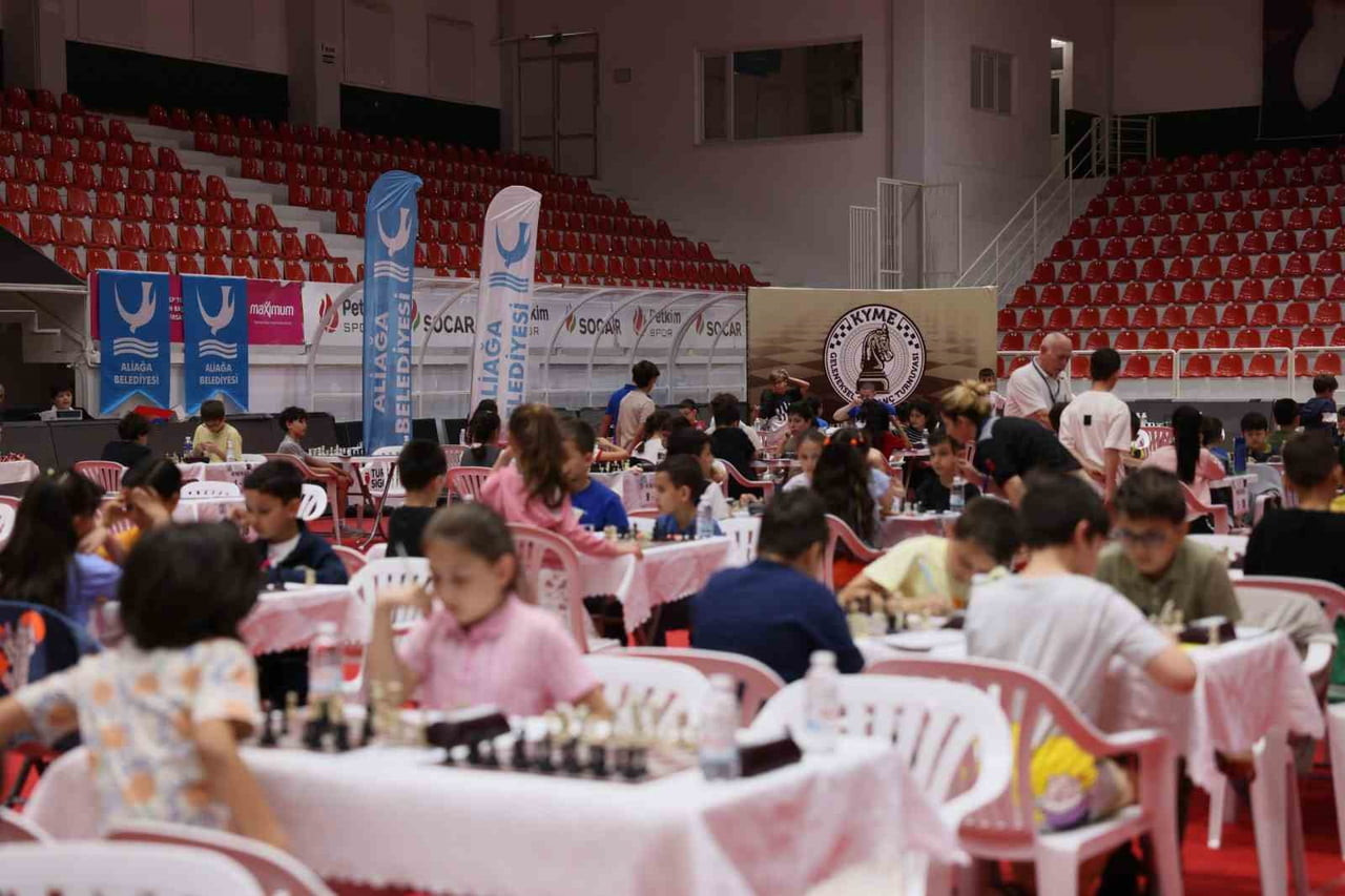ALİAĞA BELEDİYESİ’NİN BU YIL 30.’SUNU DÜZENLEYECEĞİ GELENEKSEL ‘KYME SATRANÇ TURNUVASI’, 19 MAYIS...