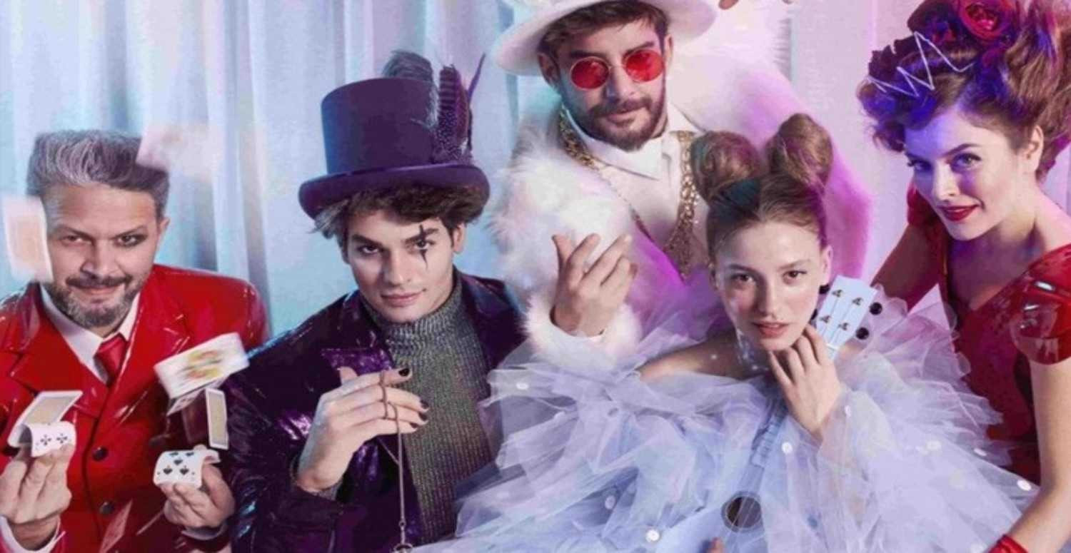 Alice Müzikali Disney Plus’ta mı yayınlanacak