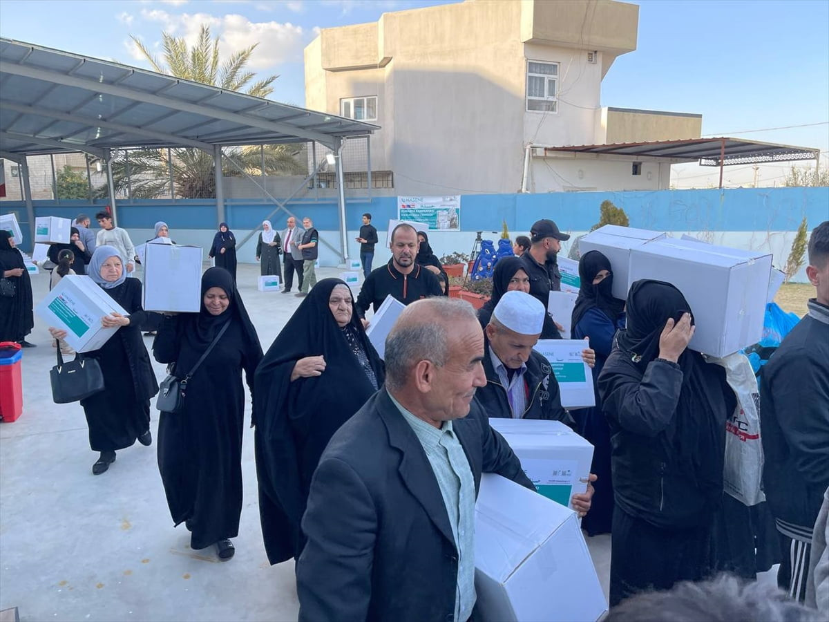 Almanya merkezli Hasene Yardım Derneği, Irak'ın Kerkük ve Diyala kentlerinde ihtiyaç sahiplerine...