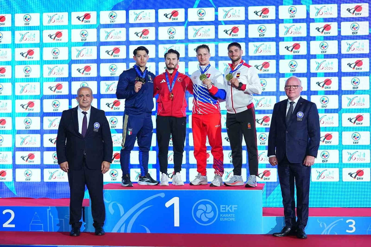 ALMANYA'DA DEVAM EDEN BÜYÜKLER AVRUPA KARATE ŞAMPİYONASI'NDA MİLLİ SPORCU ENES ÖZDEMİR, ALTIN...